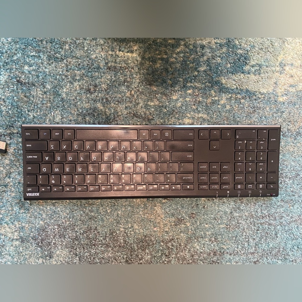 Wireless keyboard